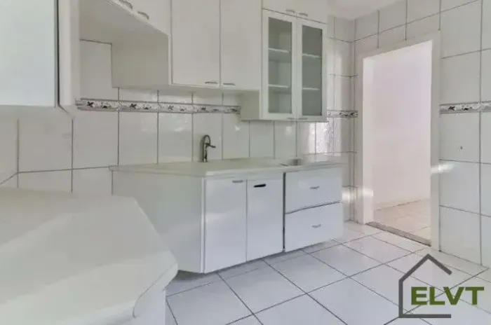 Casa com 2 Quartos, Quintal e Churrasqueira em Osasco - Cipava