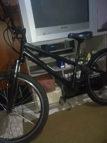 Bicicleta aro 24 boa 120reais