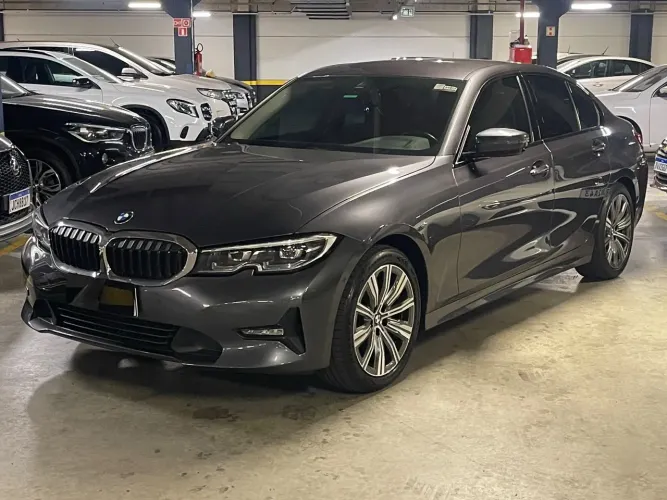 BMW 320I A Modern/sport TB 2.0/a.flex 16V 4P 2022