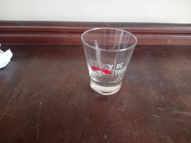 Copo de caipirinha smirnoff