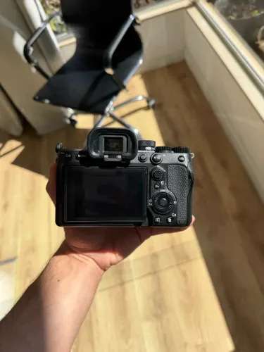 Sony a7