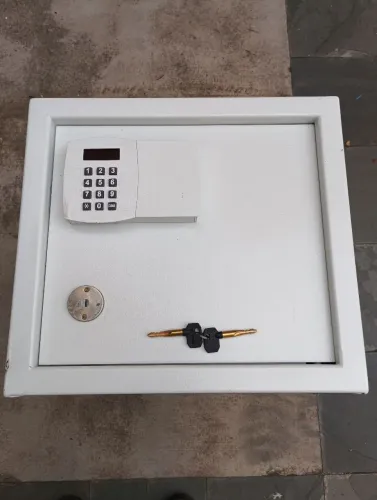 Cofre fechadura eletrônica