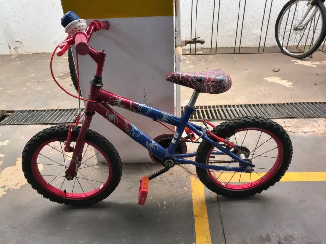 Bicicleta aro 16 homem aranha