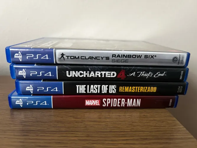 Jogos ps4 Rainbow Six, Uncharted 4, The last of Us Remasterizado e Spider-Man