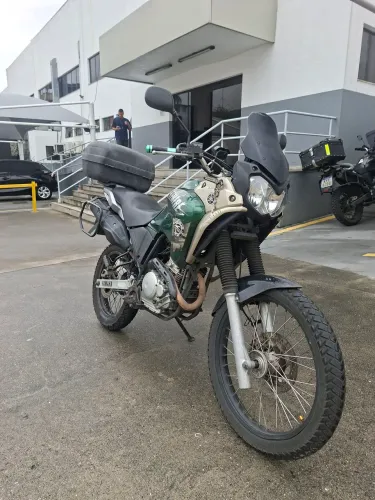 Ténéré 250 muito inteira!