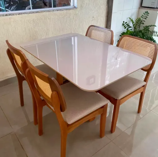 Mesa de jantar iris