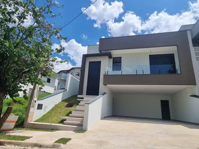 Casa nova com três suítes 200m2 de área construída em condomínio fechado em Jundiaí-SP
