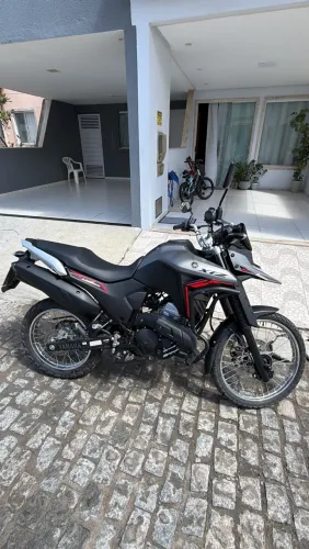 Yamaha XTZ 250 Lander Connected 2025