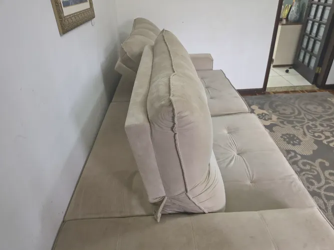Sofá Retrátil em Suede