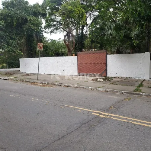 Terreno à venda com 530 m² em Jardim Morumbi, São Paulo