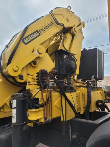 Munck Madal Palfinger MD 43607 ano 2011 completo funcionando