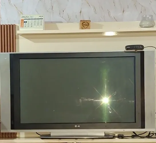 Televisão LG 42 polegadas