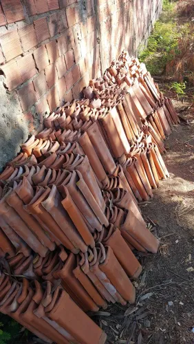 Telhas Ceramica Certo Plan Usada - R$ 750,00 milheiro