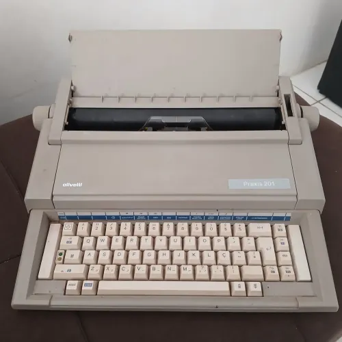 Olivetti praxis 201