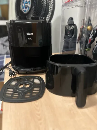 Air Fryer Elgin 220 v Funcionando perfeitamente
