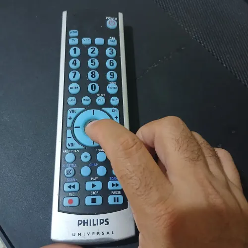 Controle Universal Philips Funcionando. 