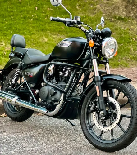 Meteor 350 2026 700km Royal Enfield - Rpm Garage