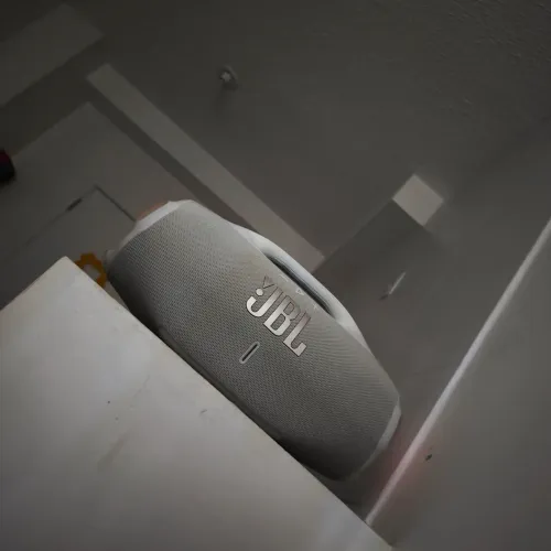 JBL boombox 4, 2 meses de uso