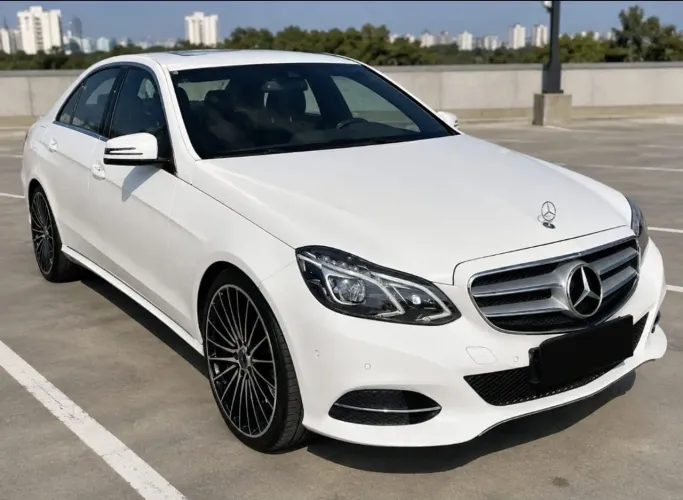 Mercedes-Benz E-250 CGI Avantgarde 2.0 TB 211cv Aut. 2014