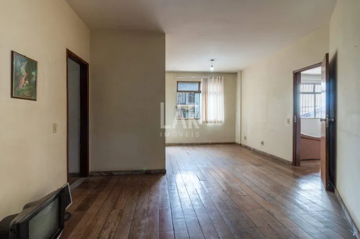 Apartamento à venda, 4 quartos, suíte, varanda e 170m² no Gutierrez Belo Horizonte/MG