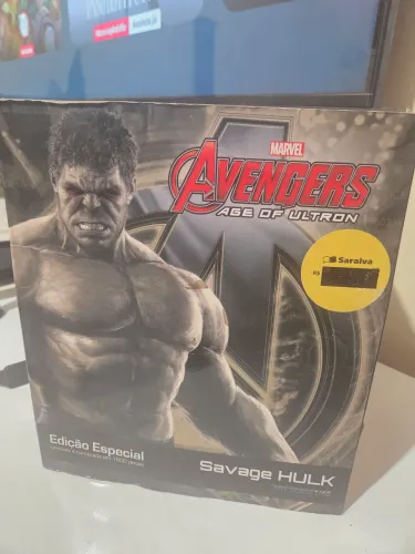 Savage Hulk 1/10 Art Scale - Iron Studios