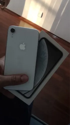iPhone XR 64Gb branco Impecável