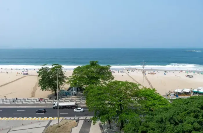 Oportunidade da Zona Sul está na Av Atlântica em Copacabana - Rio de Janeiro - RJ