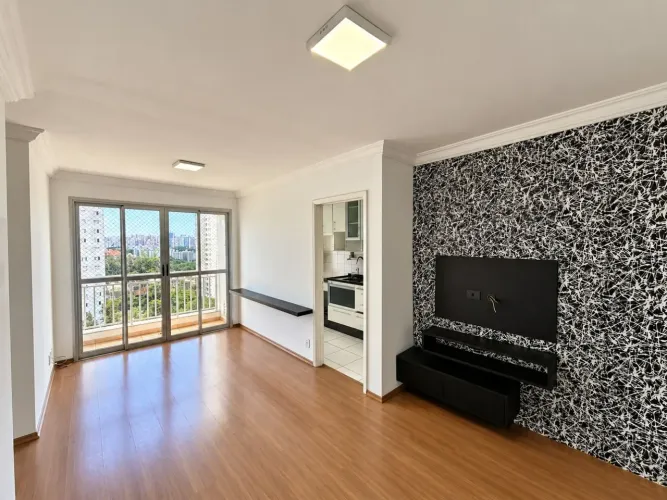Apartamento com 3 dormitórios para alugar, 69 m² por R$ 2.680/mês - Aurora - Londrina/PR