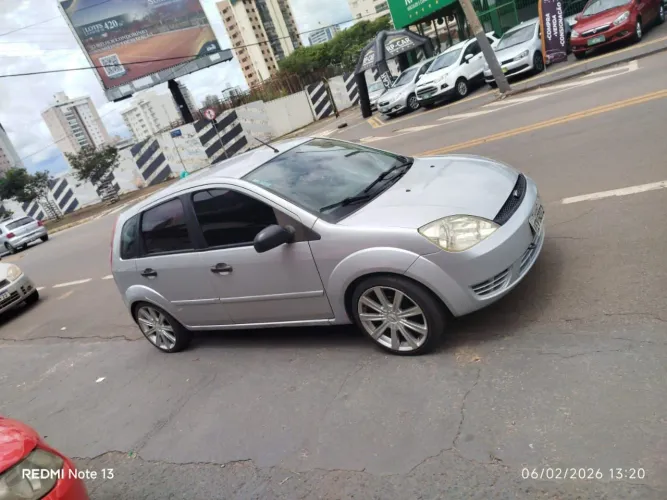 Ford Fiesta Class 1.6 8V 98cv 5P 2003