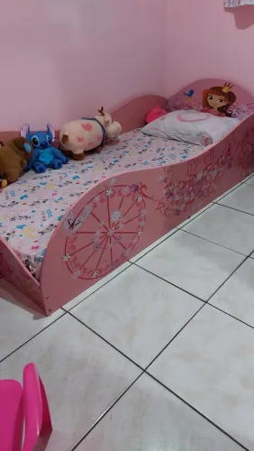 Cama infantil menina