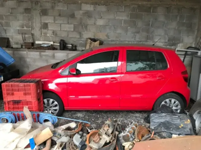Volkswagen Fox 1.0 MI Total Flex 8V 5P 2012