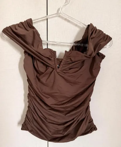 Blusa Niini marrom, tamanho 40