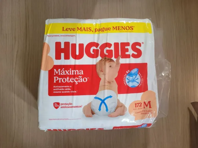 Fraldas Huggies a 1 reais