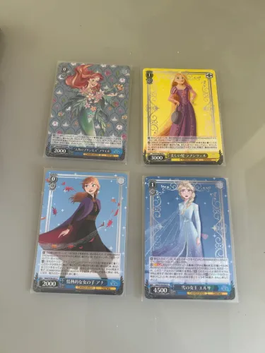 Lote 4 Cartas Disney 100 Anos - Weiß Schwarz (Ariel, Elsa, Anna, Rapunzel)