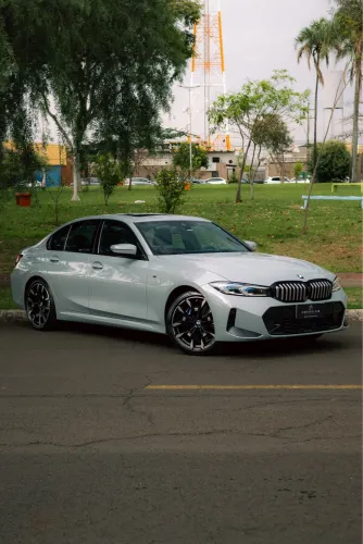 BMW 320I A 2.0 TB M Sport Activeflex 16V 4P 2025