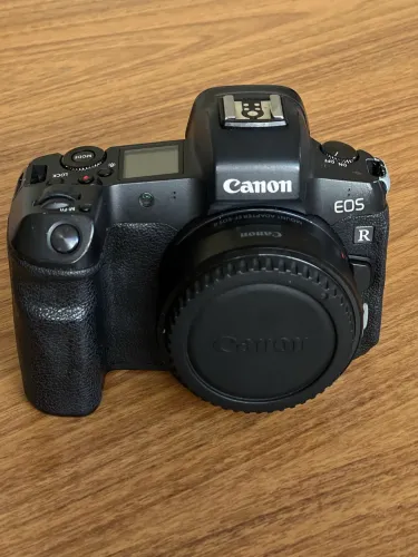 Câmera Fotográfica Profissional Cânon R