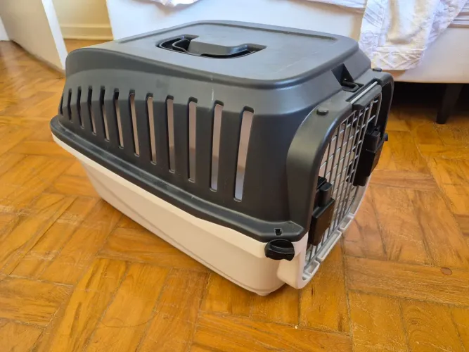 Caixa de transporte para cães 