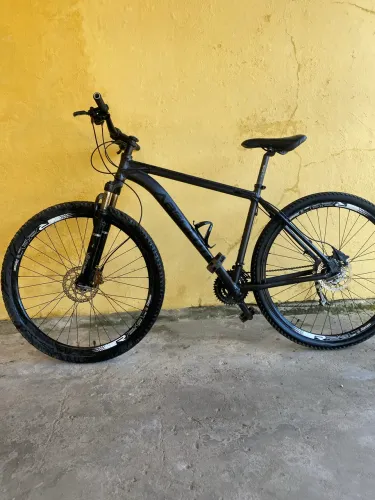 ? Bicicleta Absolute Nero Aro 29 - Excelente Estado