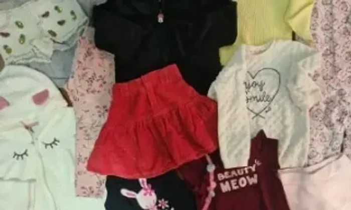 Frete Gratis Kit c/ 30 peças de roupas de menina tamanho 2 (2 anos)