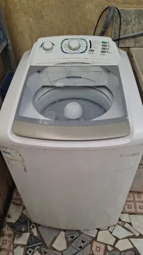 Vendo máquina de lavar 10kg