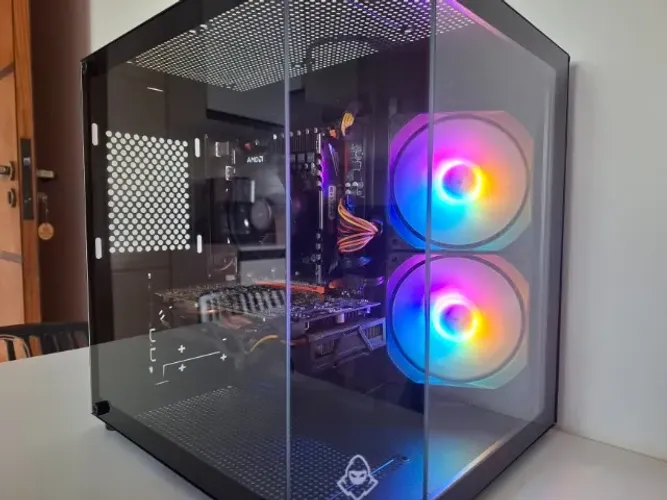 PC Gamer Intel Xeon + RX 570 Series GIGABYTE + 16GB Ram DDR4 + SSD 120GB + HD 500GB