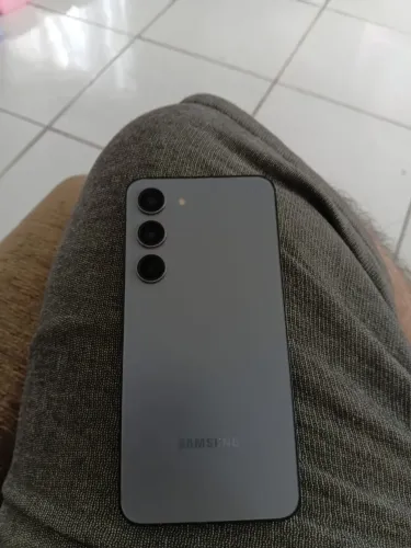 Samsung Galaxy S23 256GB. Potência Absoluta por Preço acessível.