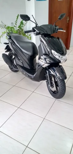 Fluo 125 ABS automática - Preta 2023 Baixo km novissima