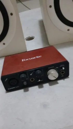 Placa de Áudio Scarlett Solo 2nd Gen