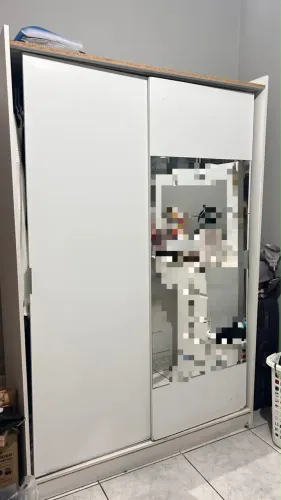 guarda-roupa usado 