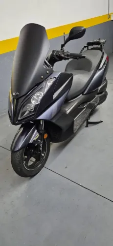 Kimco Downtown 300i 2019
