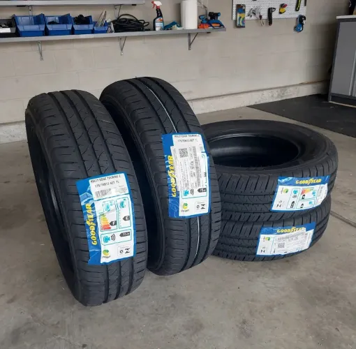 Aro 13 Kit 4 Pneus Goodyear Direction 175 70r13