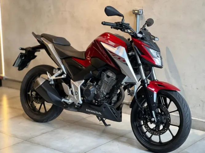 HONDA CB 300F Twister Flex