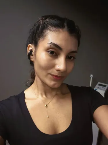 Babá/auxilae de serviços gerais