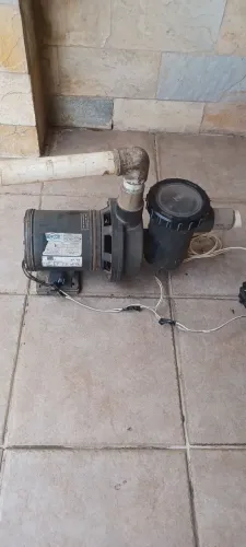 Bomba para piscina e hidro.Hoje 199,00